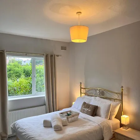 Bec Chambers Ls Guest house